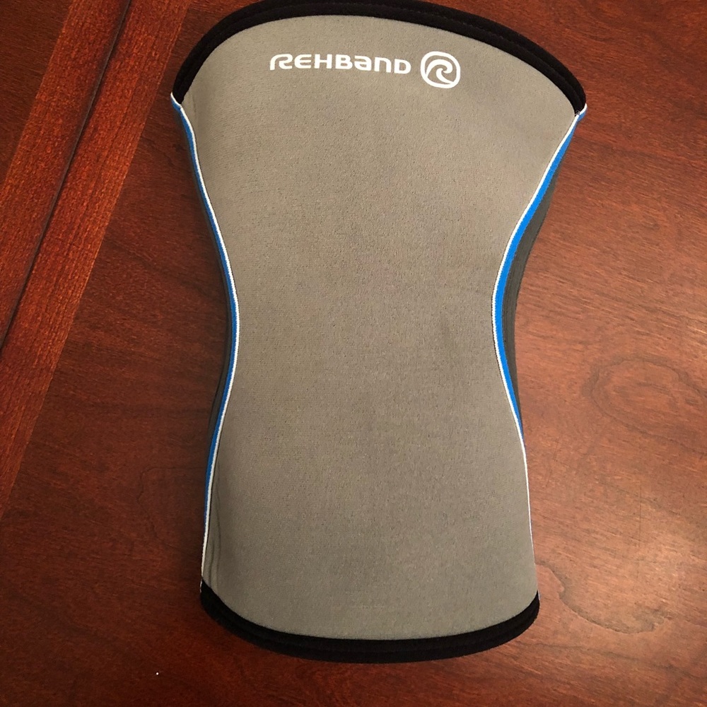 Large Rehband Knee Sleeve